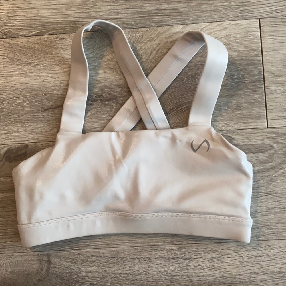 Cloud shine padded sports bra